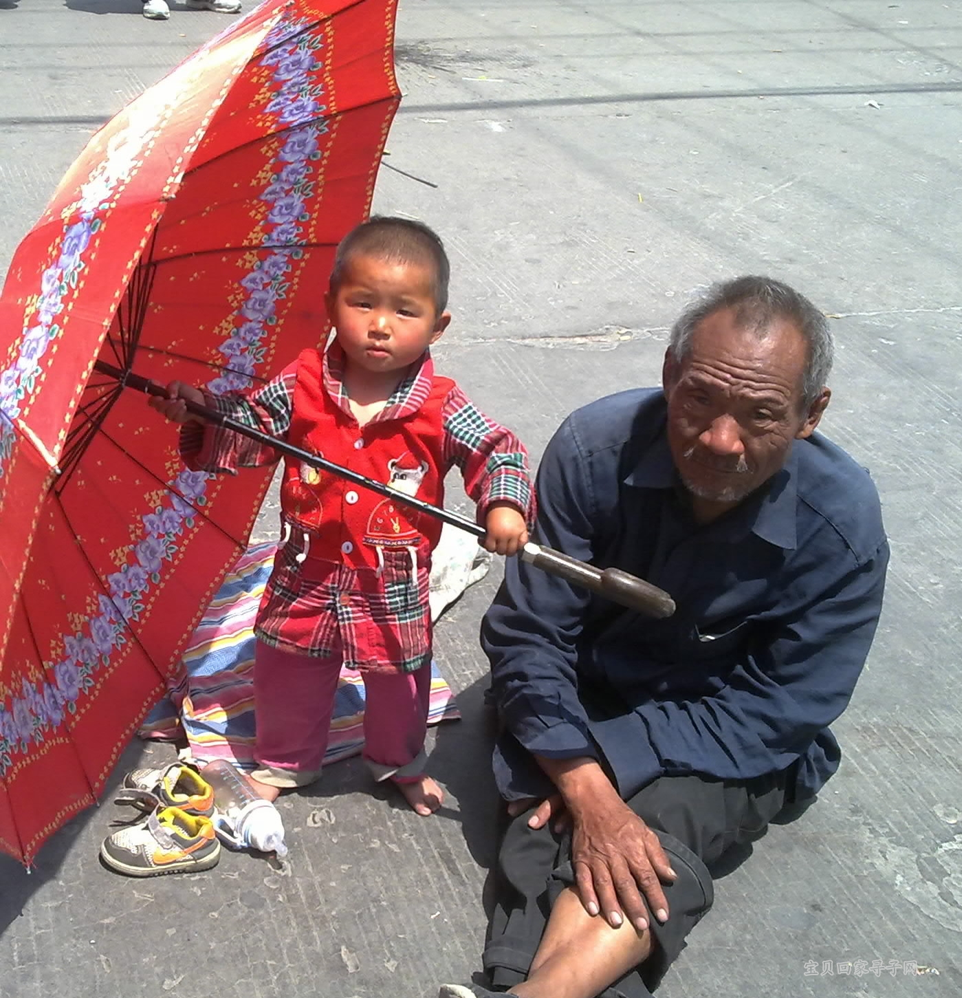 2011年4月28日在安徽省蒙城县钟鼓楼下